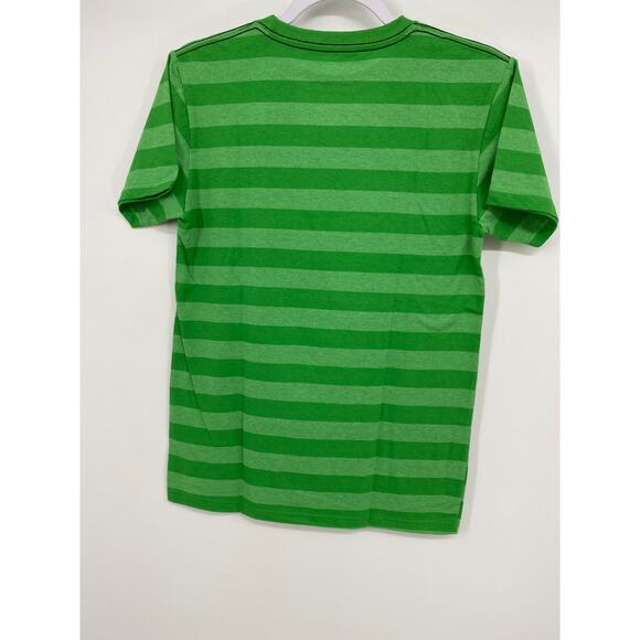 Extreme Concepts Boys Warning Don't Feed the Zombies Tshirt Top NEW Size: Large - Picture 9 of 10